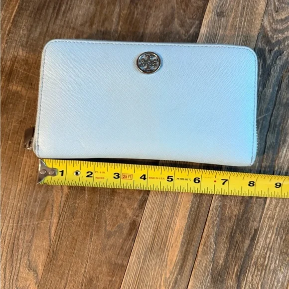 Tory Burch Sky Blue Zip Wallet - Picture 11 of 13